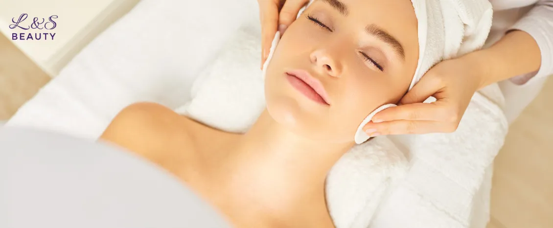Deep Cleanse Facial in Glasgow